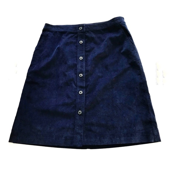 GAP Dresses & Skirts - NWT Gap Corduroy A line button front skirt, size L
